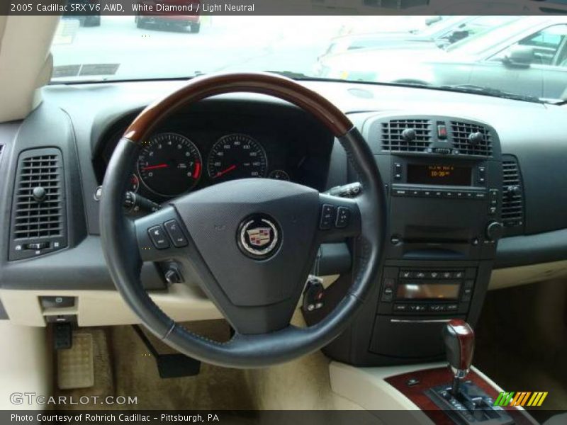 White Diamond / Light Neutral 2005 Cadillac SRX V6 AWD