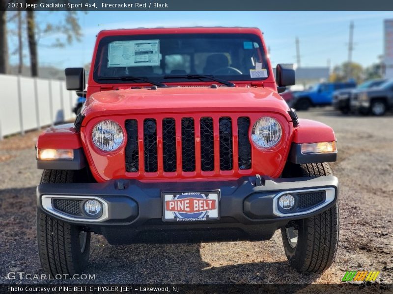 Firecracker Red / Black 2021 Jeep Gladiator Sport 4x4