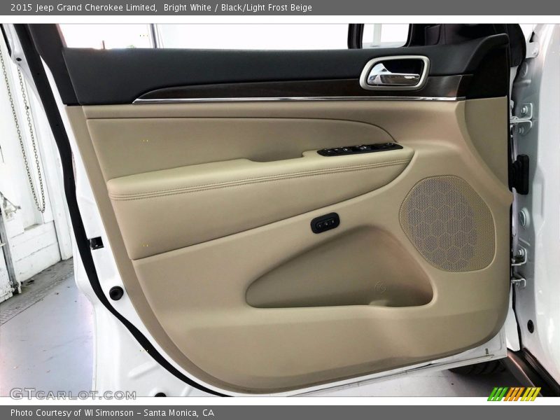 Bright White / Black/Light Frost Beige 2015 Jeep Grand Cherokee Limited