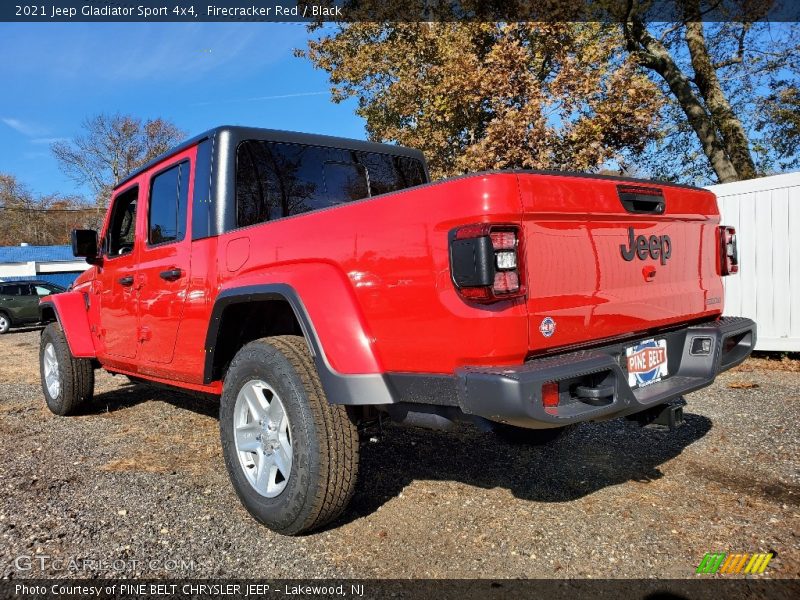 Firecracker Red / Black 2021 Jeep Gladiator Sport 4x4