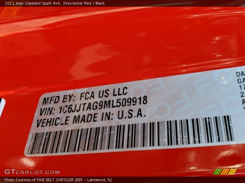 Firecracker Red / Black 2021 Jeep Gladiator Sport 4x4