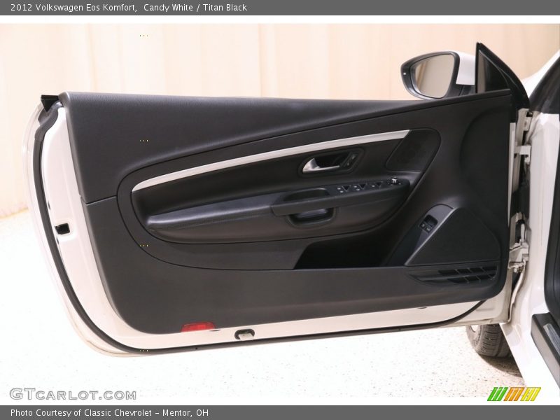 Candy White / Titan Black 2012 Volkswagen Eos Komfort