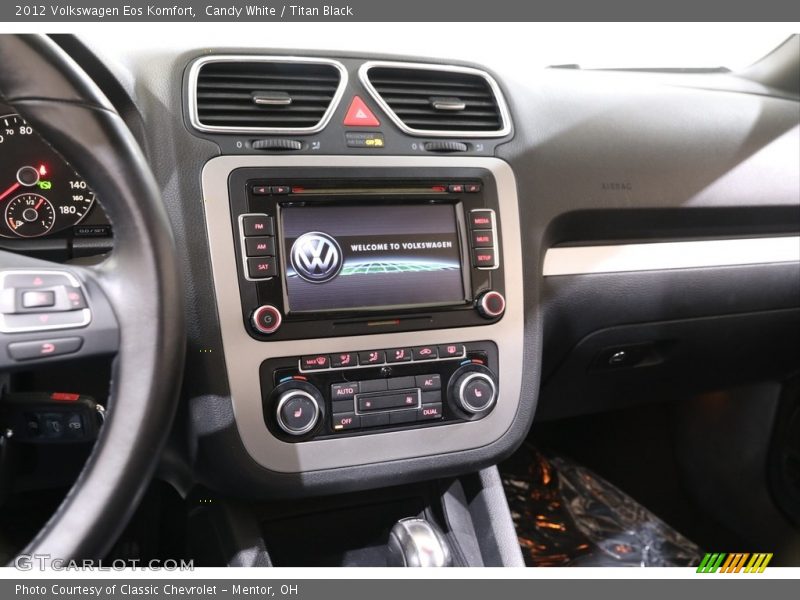 Candy White / Titan Black 2012 Volkswagen Eos Komfort