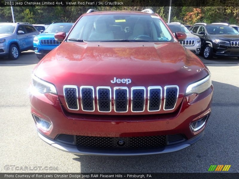Velvet Red Pearl / Ski Gray/Black 2021 Jeep Cherokee Limited 4x4