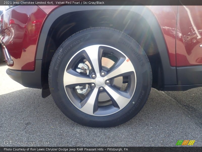 Velvet Red Pearl / Ski Gray/Black 2021 Jeep Cherokee Limited 4x4