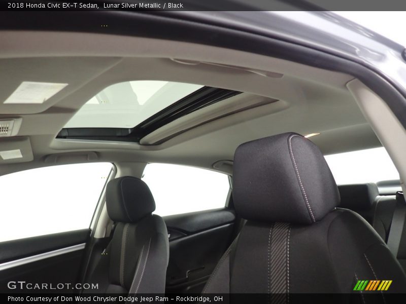 Lunar Silver Metallic / Black 2018 Honda Civic EX-T Sedan