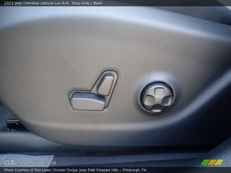 Sting-Gray / Black 2021 Jeep Cherokee Latitude Lux 4x4