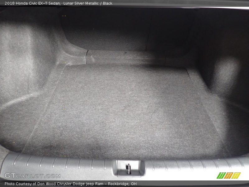 Lunar Silver Metallic / Black 2018 Honda Civic EX-T Sedan