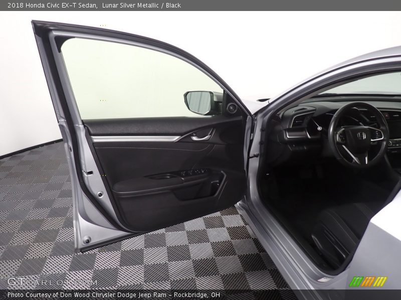 Lunar Silver Metallic / Black 2018 Honda Civic EX-T Sedan