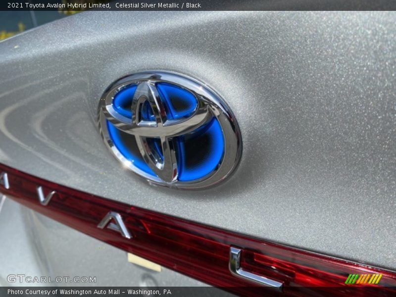 Celestial Silver Metallic / Black 2021 Toyota Avalon Hybrid Limited