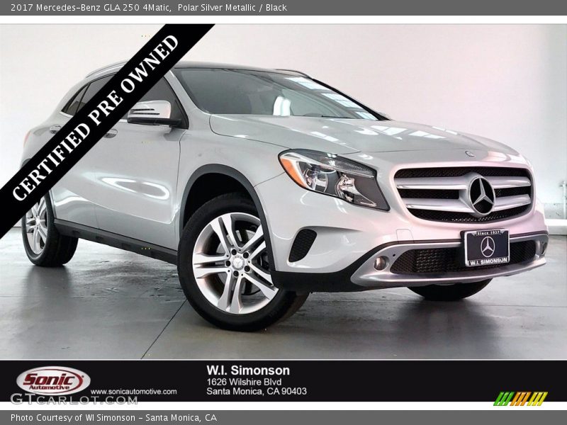 Polar Silver Metallic / Black 2017 Mercedes-Benz GLA 250 4Matic