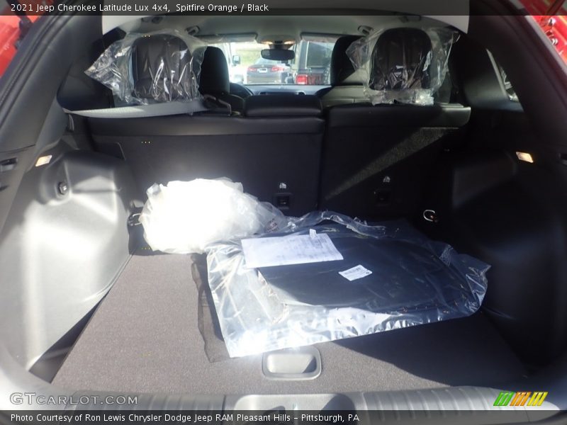 Spitfire Orange / Black 2021 Jeep Cherokee Latitude Lux 4x4
