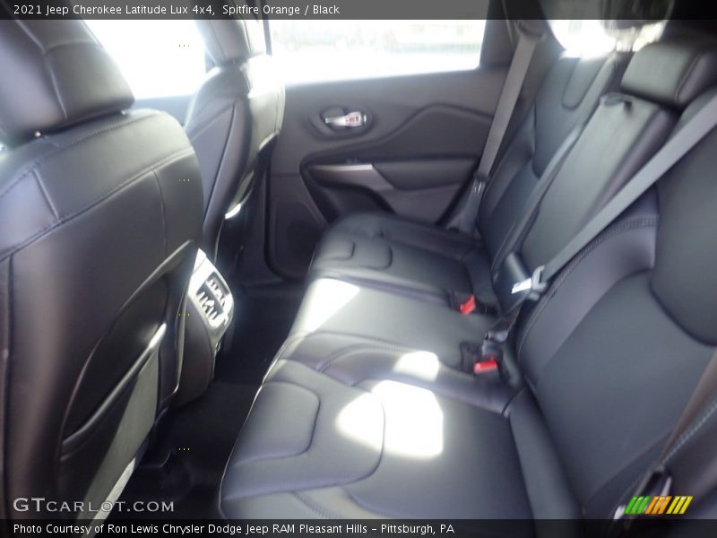 Spitfire Orange / Black 2021 Jeep Cherokee Latitude Lux 4x4