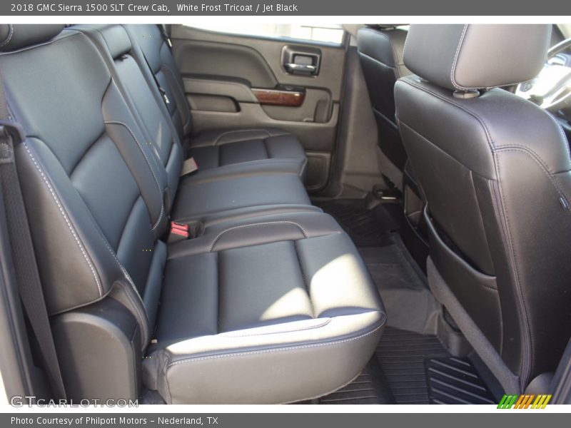 White Frost Tricoat / Jet Black 2018 GMC Sierra 1500 SLT Crew Cab