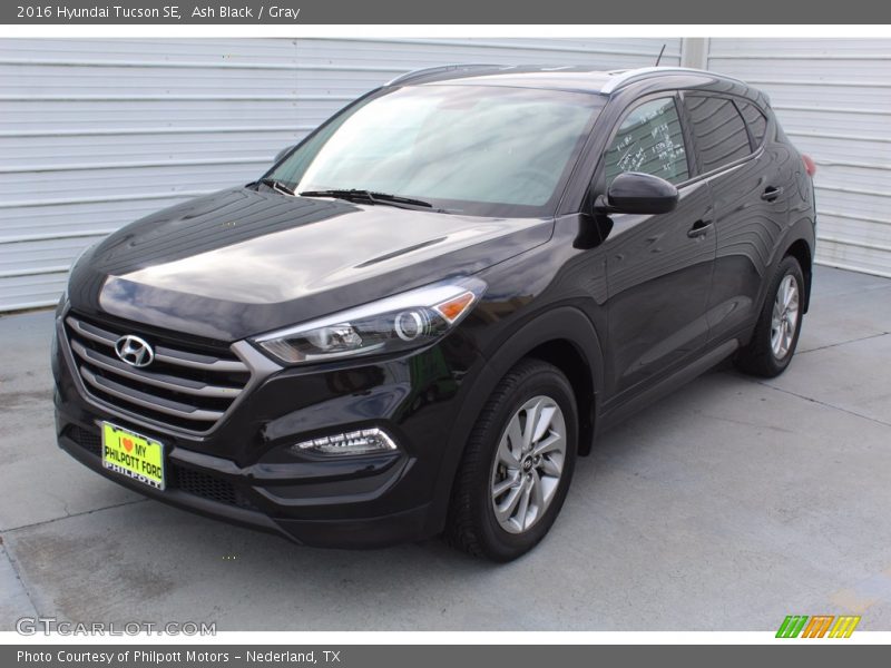 Ash Black / Gray 2016 Hyundai Tucson SE
