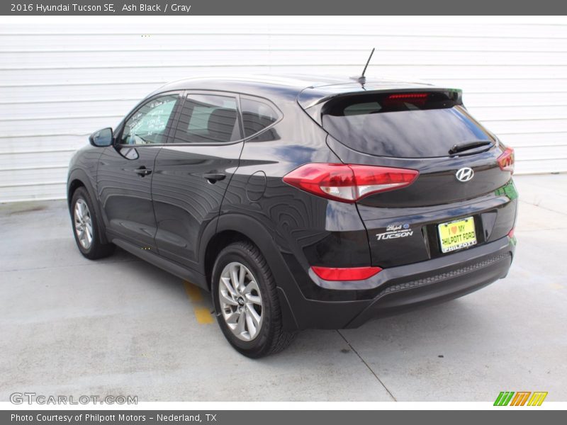Ash Black / Gray 2016 Hyundai Tucson SE