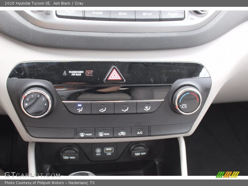 Ash Black / Gray 2016 Hyundai Tucson SE