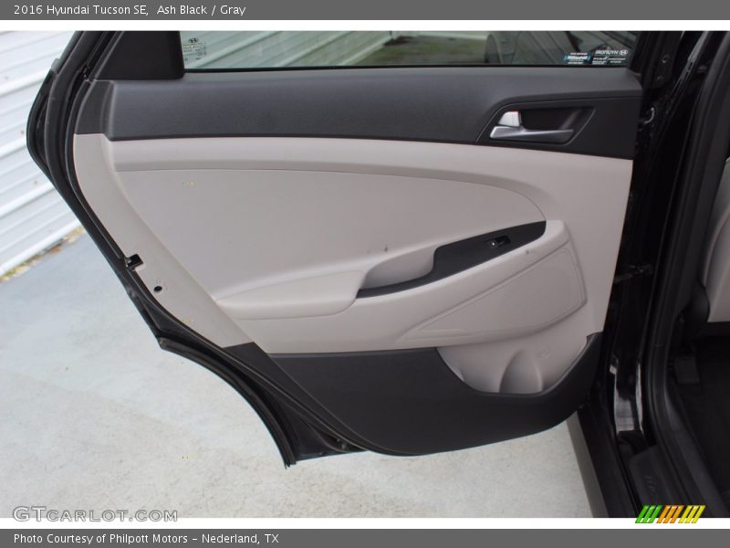 Ash Black / Gray 2016 Hyundai Tucson SE