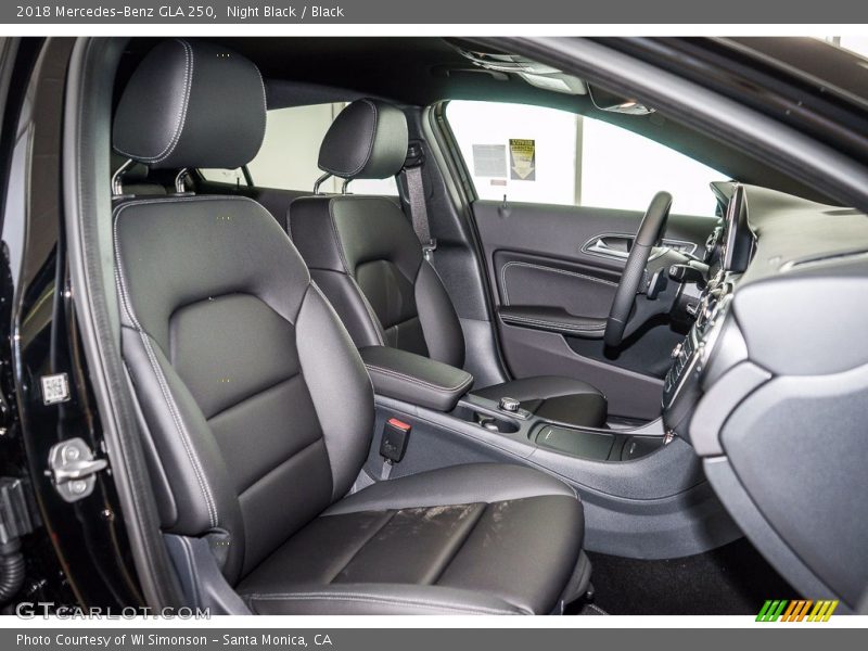 Night Black / Black 2018 Mercedes-Benz GLA 250