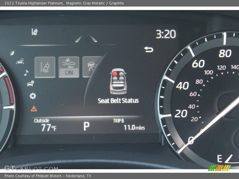 Magnetic Gray Metallic / Graphite 2021 Toyota Highlander Platinum