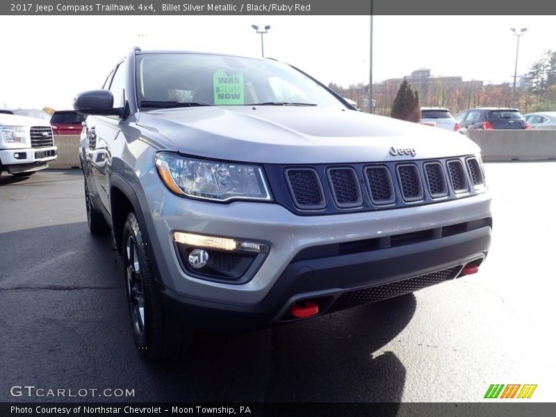 Billet Silver Metallic / Black/Ruby Red 2017 Jeep Compass Trailhawk 4x4