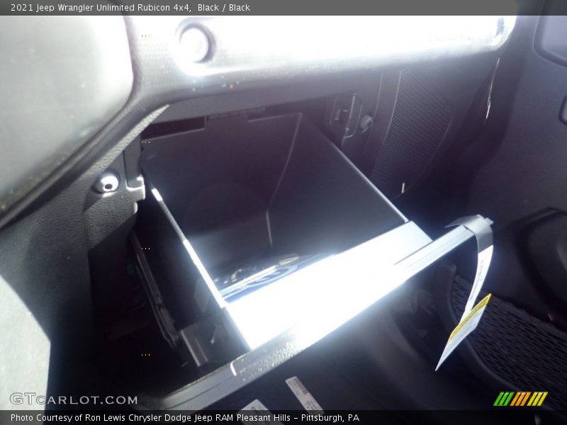 Black / Black 2021 Jeep Wrangler Unlimited Rubicon 4x4