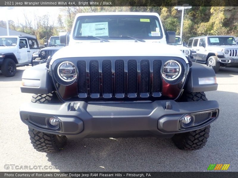 Bright White / Black 2021 Jeep Wrangler Unlimited Willys 4x4