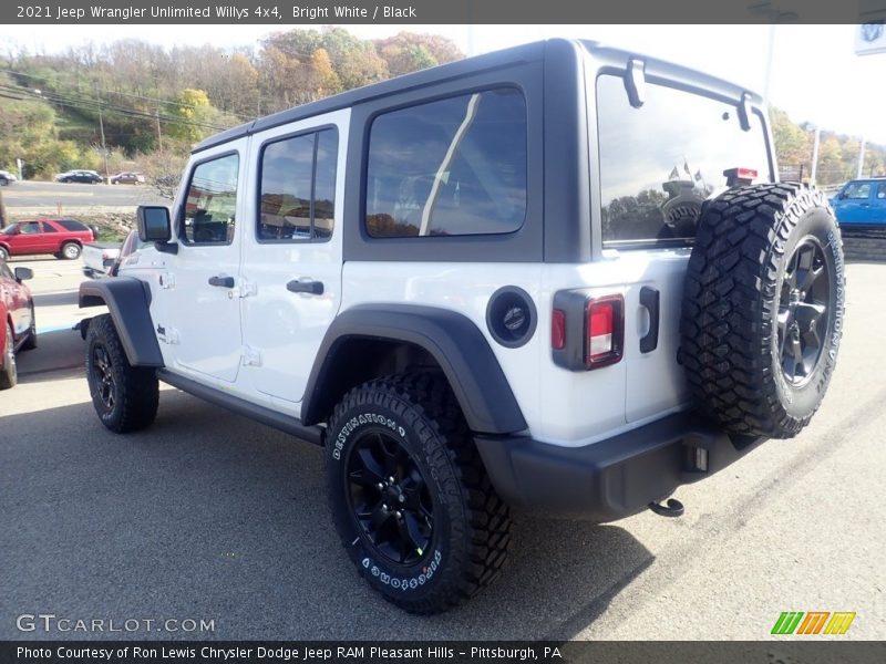 Bright White / Black 2021 Jeep Wrangler Unlimited Willys 4x4