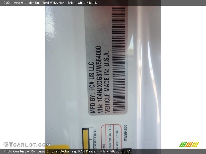 Bright White / Black 2021 Jeep Wrangler Unlimited Willys 4x4