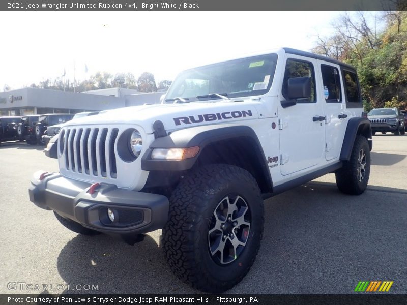 Bright White / Black 2021 Jeep Wrangler Unlimited Rubicon 4x4