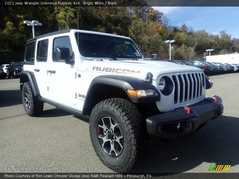 Bright White / Black 2021 Jeep Wrangler Unlimited Rubicon 4x4