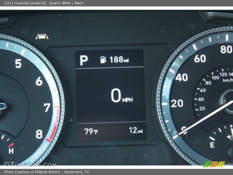 Quartz White / Black 2021 Hyundai Sonata SE