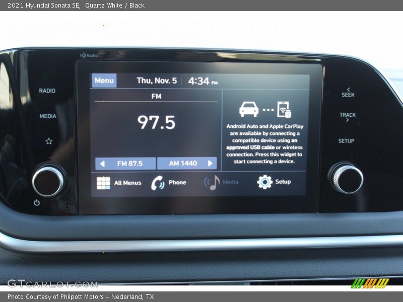 Quartz White / Black 2021 Hyundai Sonata SE