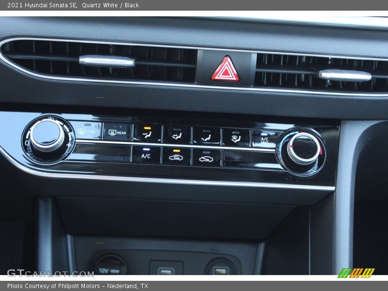 Quartz White / Black 2021 Hyundai Sonata SE