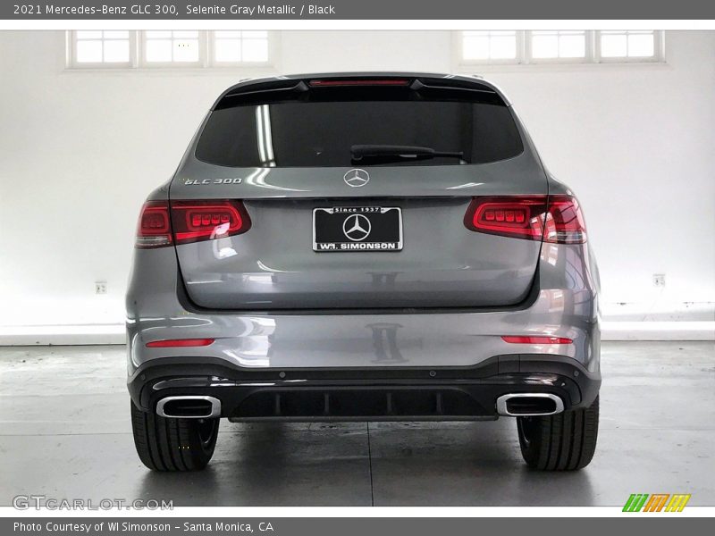 Selenite Gray Metallic / Black 2021 Mercedes-Benz GLC 300
