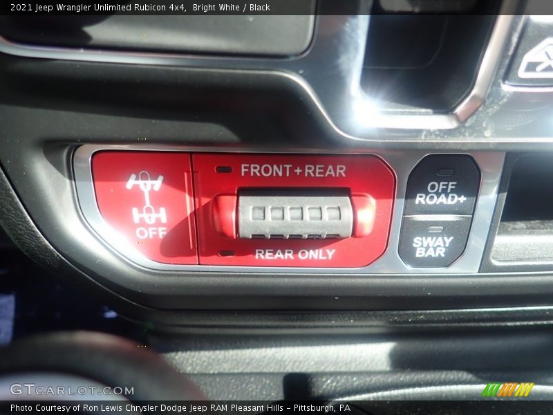 Bright White / Black 2021 Jeep Wrangler Unlimited Rubicon 4x4