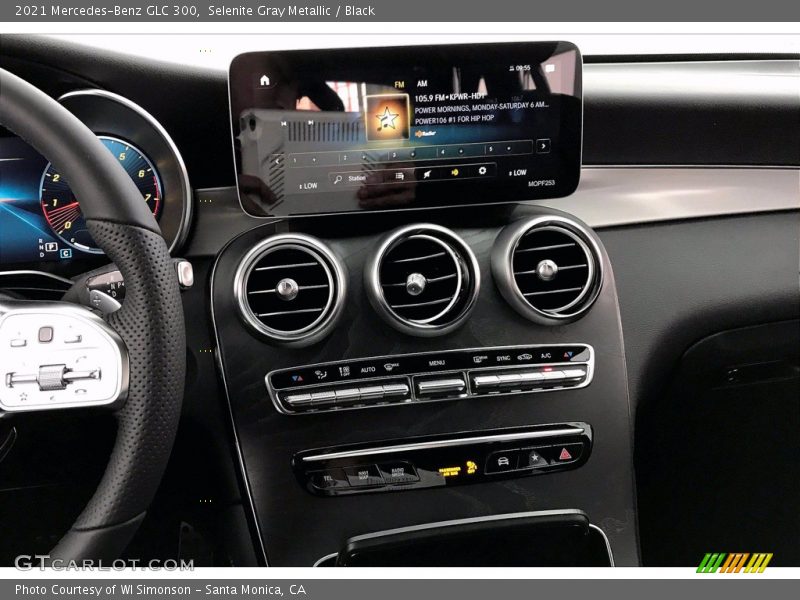 Selenite Gray Metallic / Black 2021 Mercedes-Benz GLC 300