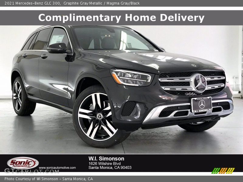 Graphite Gray Metallic / Magma Gray/Black 2021 Mercedes-Benz GLC 300