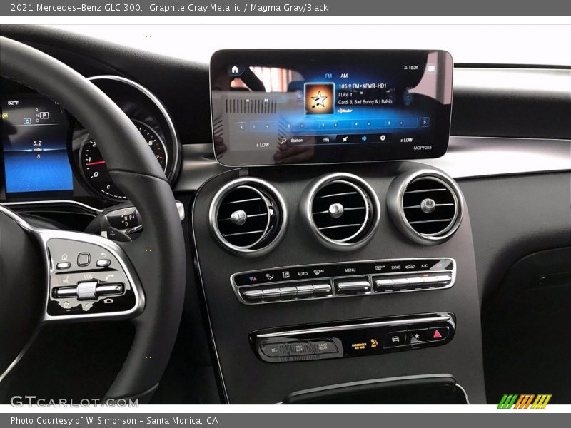 Graphite Gray Metallic / Magma Gray/Black 2021 Mercedes-Benz GLC 300