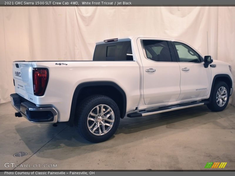 White Frost Tricoat / Jet Black 2021 GMC Sierra 1500 SLT Crew Cab 4WD