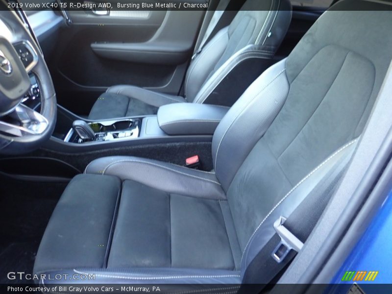 Bursting Blue Metallic / Charcoal 2019 Volvo XC40 T5 R-Design AWD