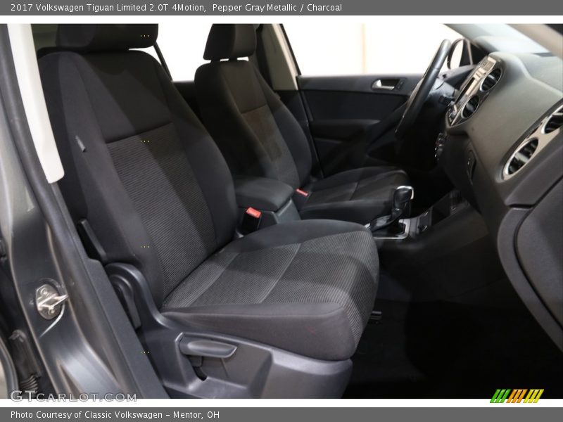 Pepper Gray Metallic / Charcoal 2017 Volkswagen Tiguan Limited 2.0T 4Motion