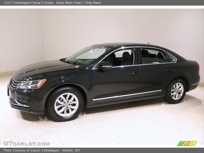 Deep Black Pearl / Titan Black 2017 Volkswagen Passat S Sedan