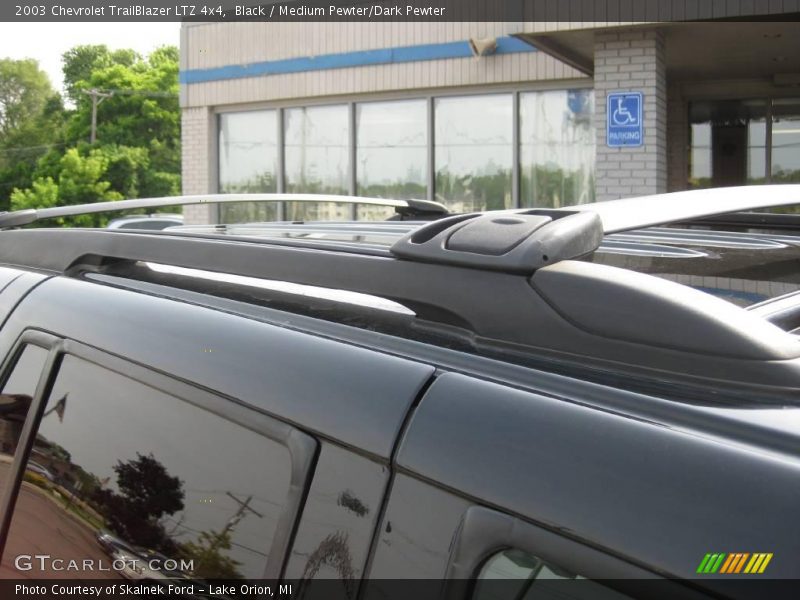 Black / Medium Pewter/Dark Pewter 2003 Chevrolet TrailBlazer LTZ 4x4