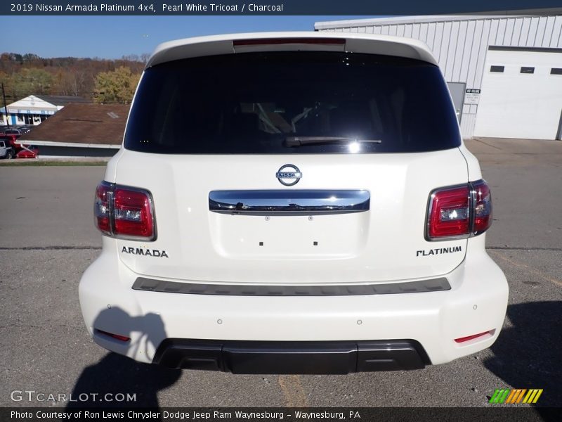 Pearl White Tricoat / Charcoal 2019 Nissan Armada Platinum 4x4