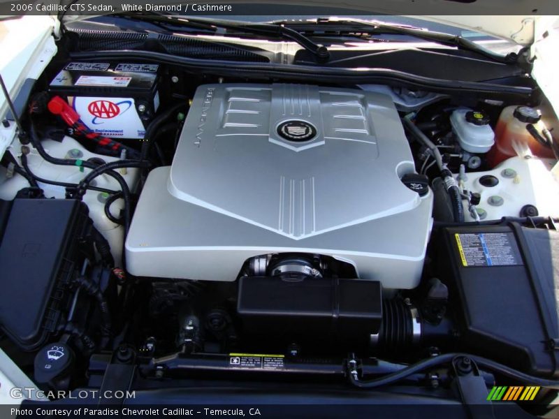 White Diamond / Cashmere 2006 Cadillac CTS Sedan