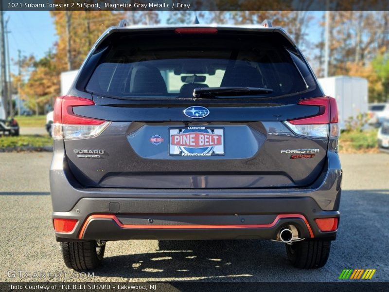 Magnetite Gray Metallic / Gray 2021 Subaru Forester 2.5i Sport