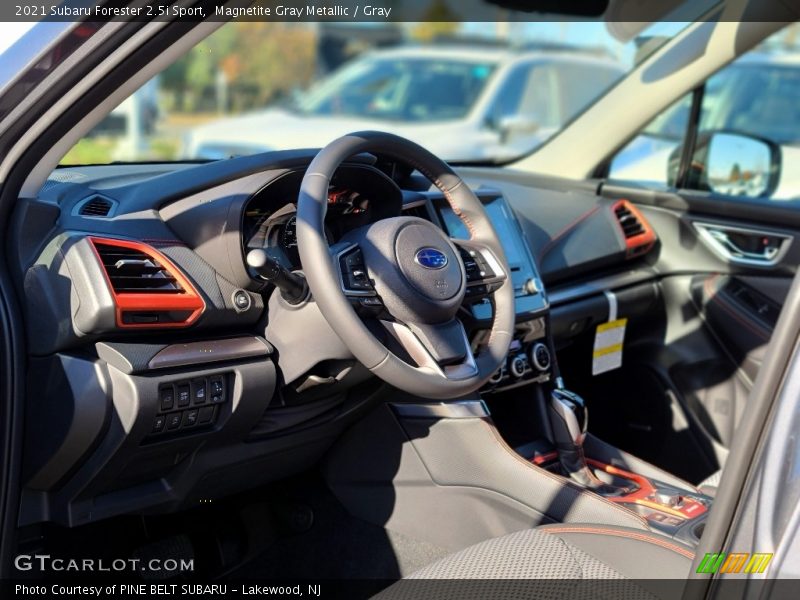 Magnetite Gray Metallic / Gray 2021 Subaru Forester 2.5i Sport