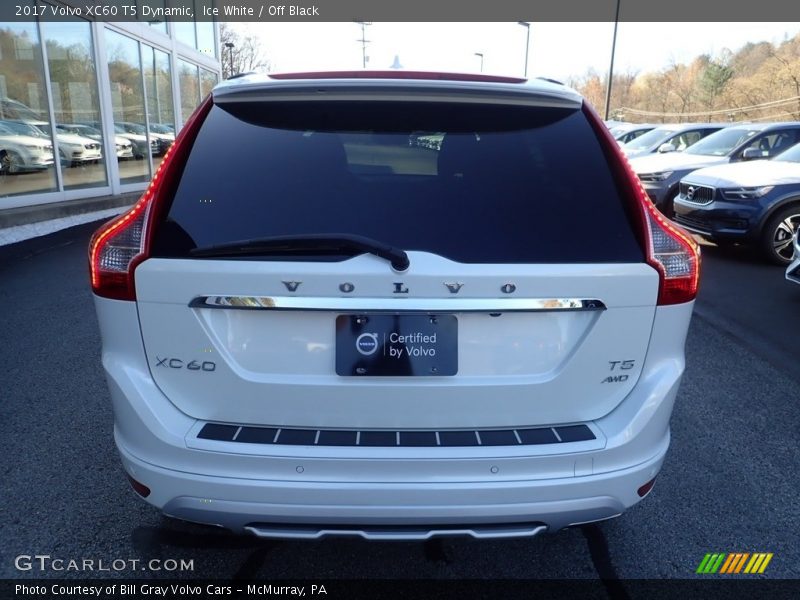 Ice White / Off Black 2017 Volvo XC60 T5 Dynamic