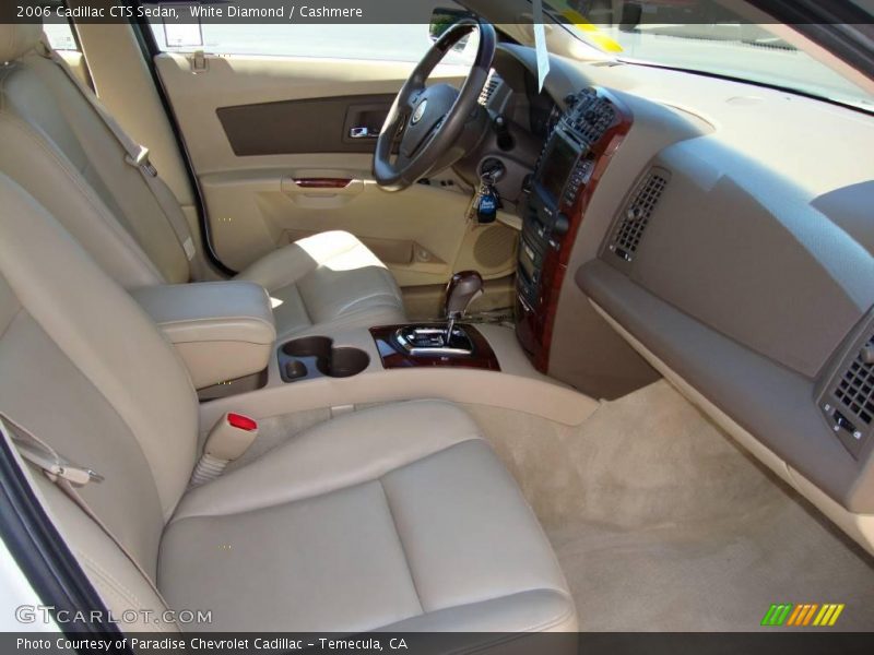 White Diamond / Cashmere 2006 Cadillac CTS Sedan